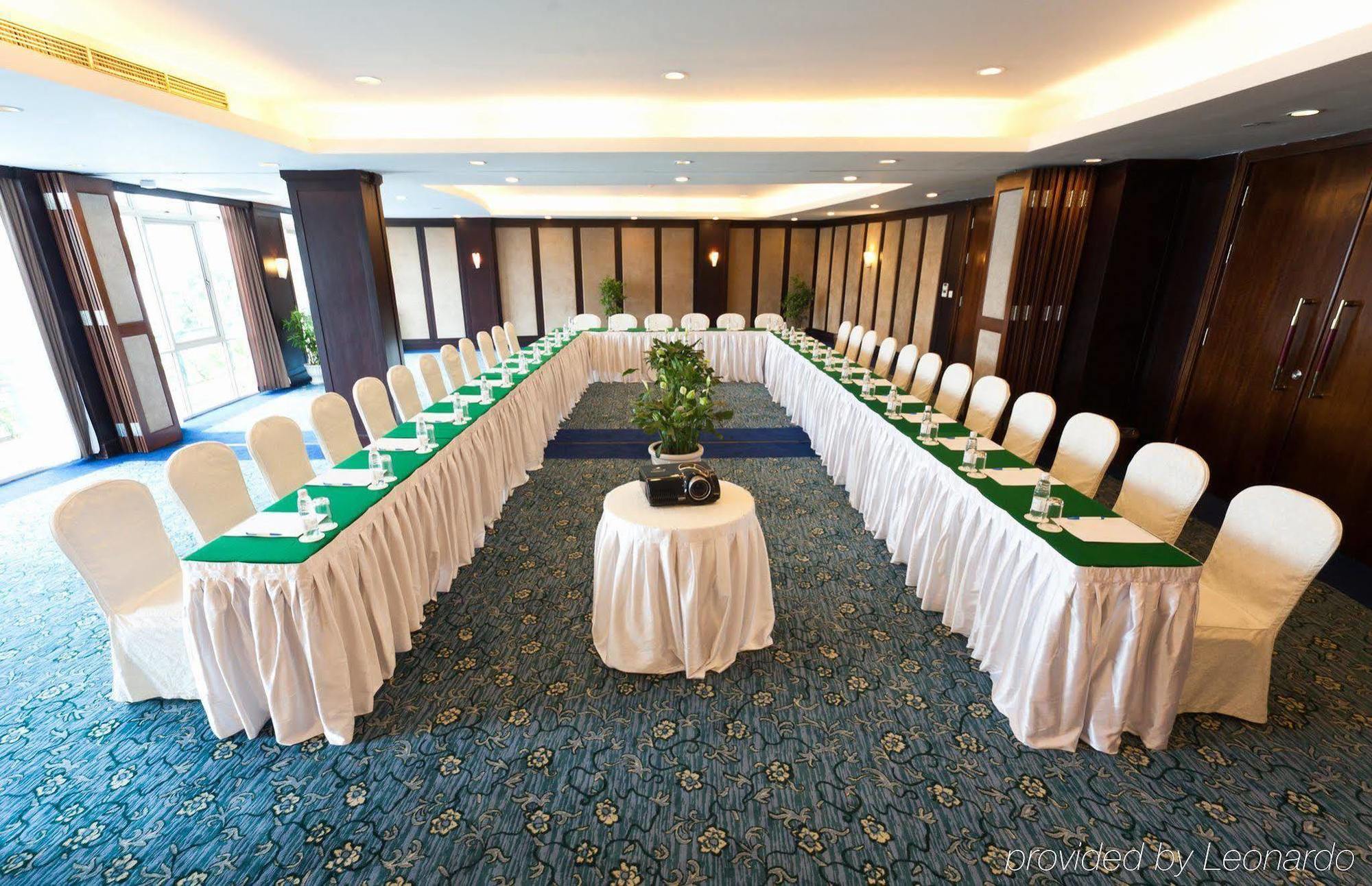 The Hanoi Club Hotel & Residences Exterior foto